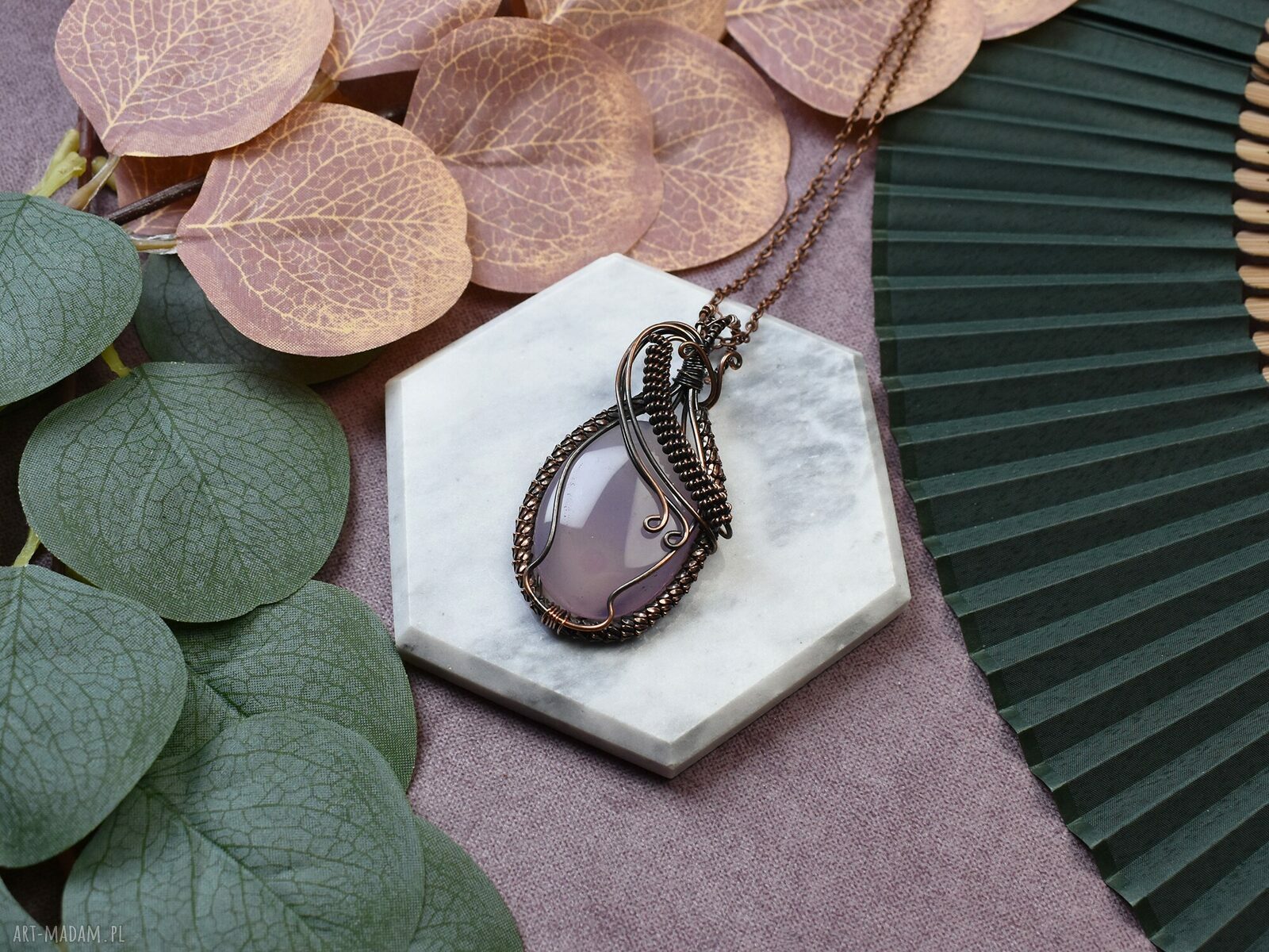 Miedziany wisiorek wire wrapping z agatem fioletowy kamień #231