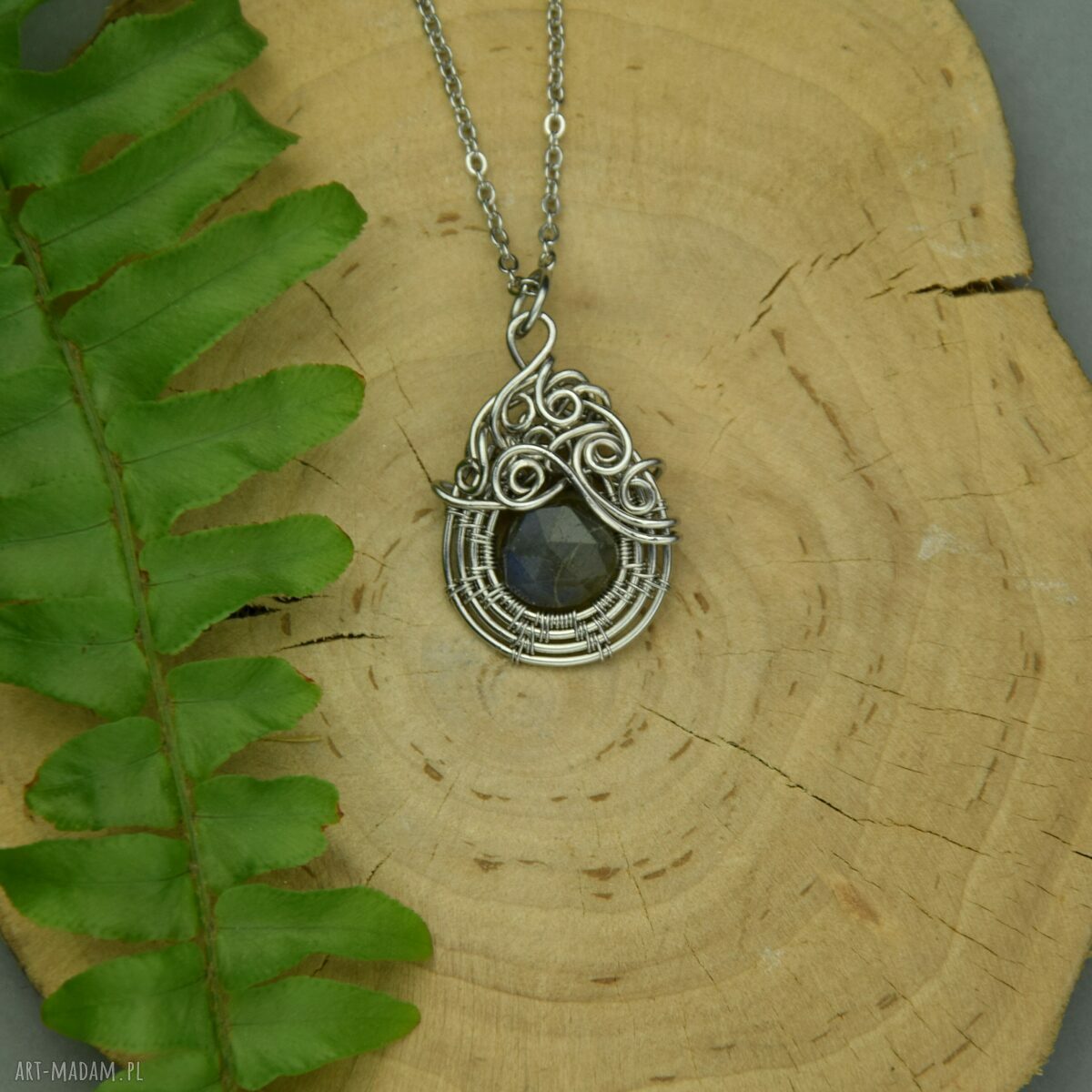 Niebieski labradoryt wisiorek wire wrapping ze stali chirurgicznej