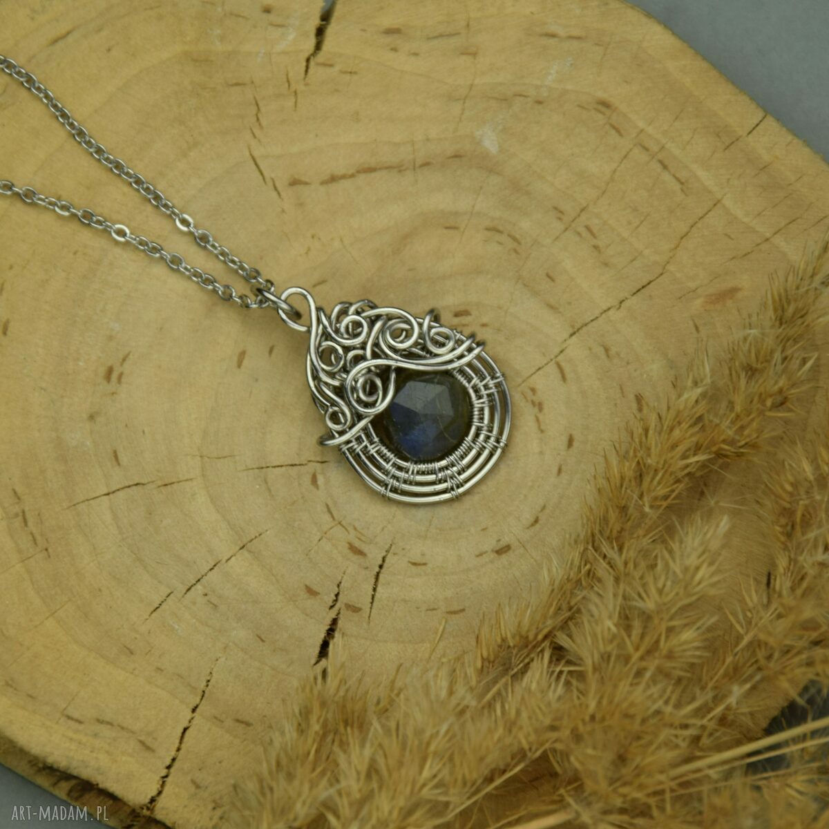 Niebieski labradoryt wisiorek wire wrapping ze stali chirurgicznej
