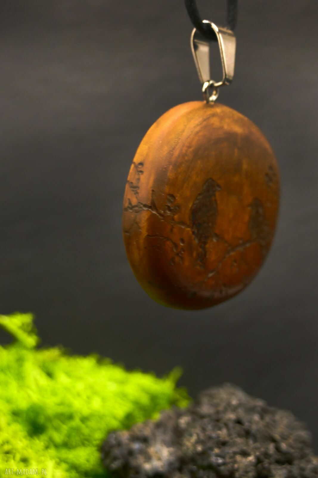 Wisiorek 'Ptaki' z brzozy - pirografia wypalana w drewnie, handmade