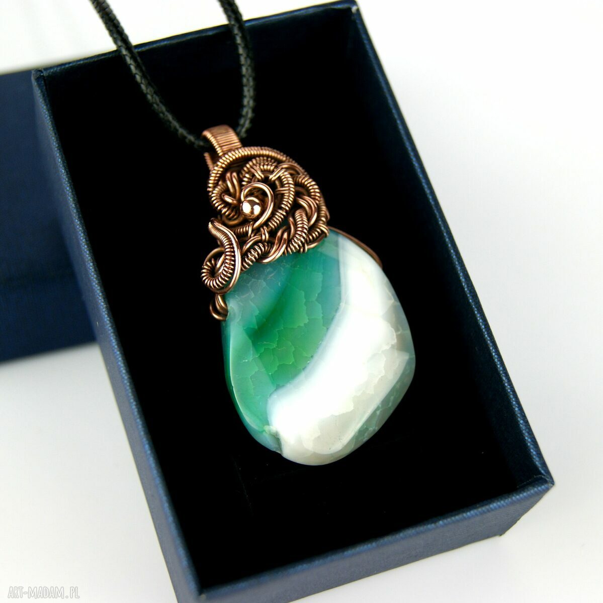 Zielony wisiorek wire wrapping z agatem