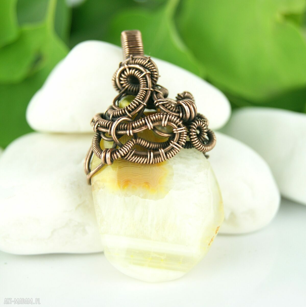 Wisiorek wire wrapping z żółtymi agatami - miedziany oksydowany, ręcznie robiony