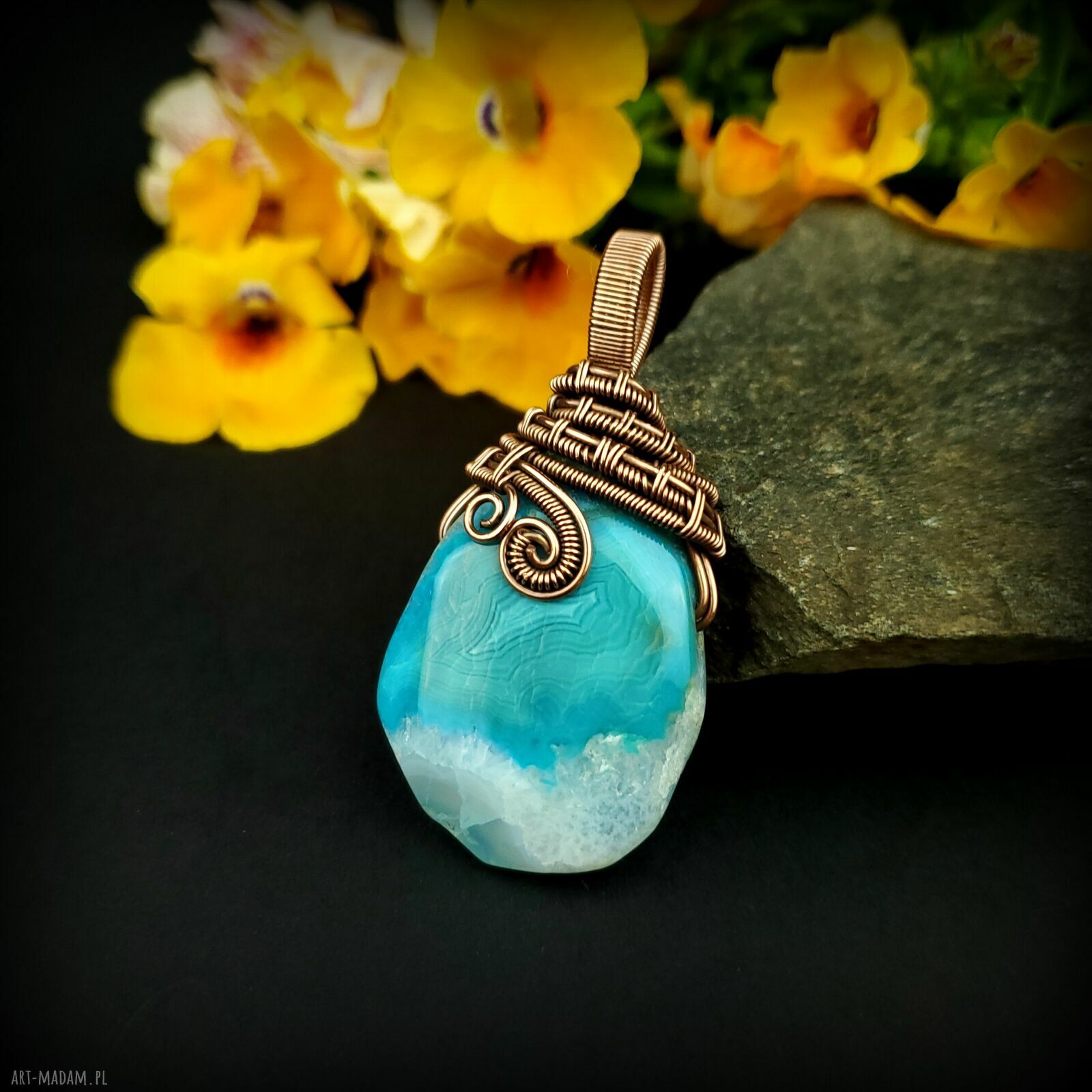 Wisiorek wire wrapping z agatem - miedziany dwustronny