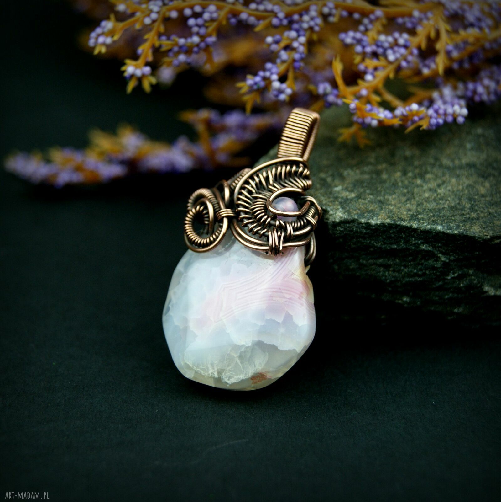 Miedziany wisiorek wire wrapping z agatem - prezent dla niej