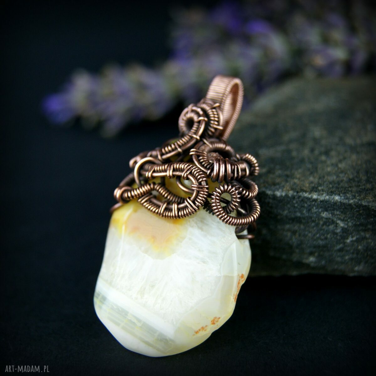 Wisiorek wire wrapping z żółtymi agatami - miedziany oksydowany, ręcznie robiony