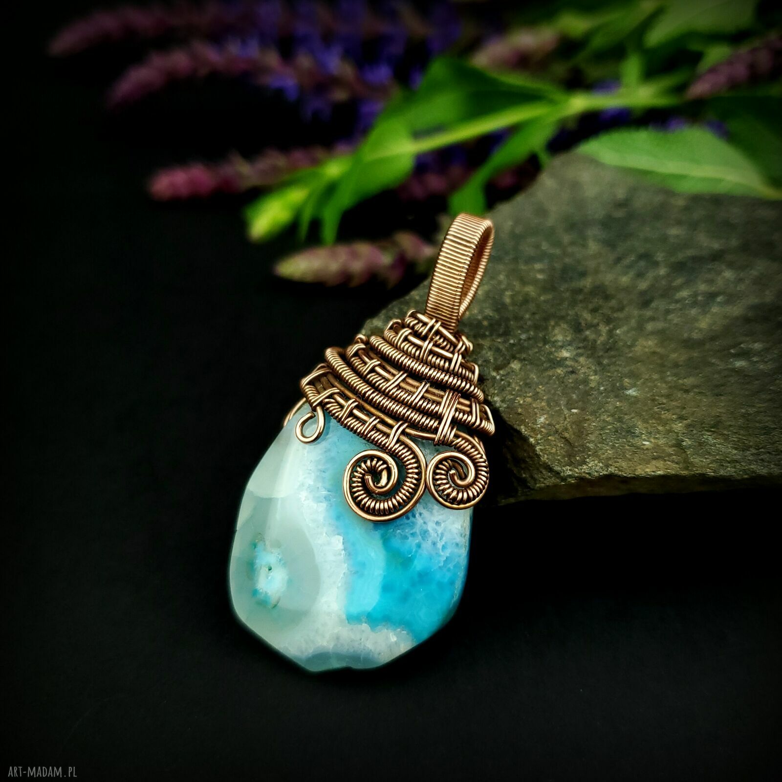 Wisiorek wire wrapping z agatem - miedziany dwustronny
