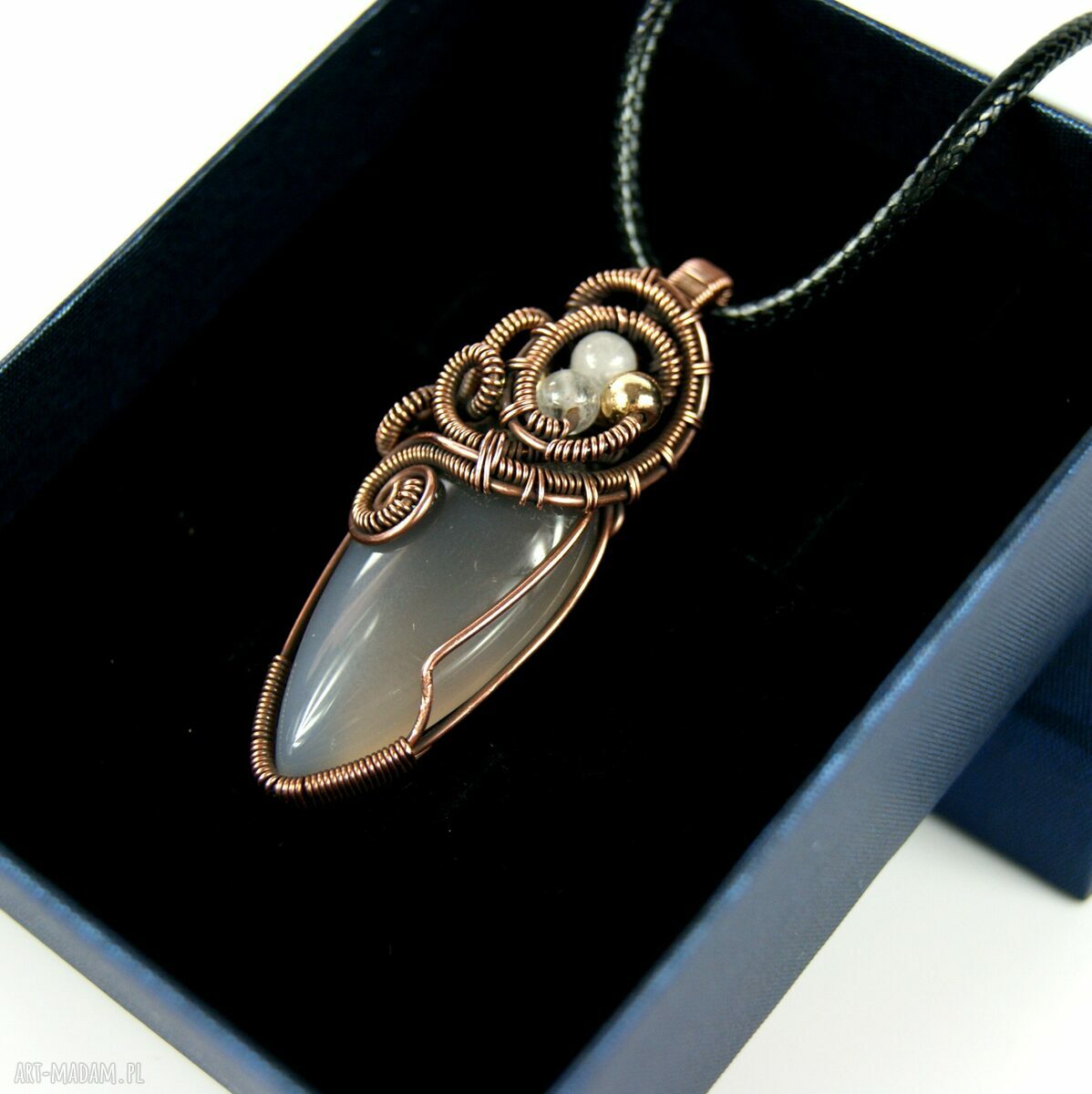 Wisiorek z agatem i różowym kwarcem - ręcznie robiony wire wrapping