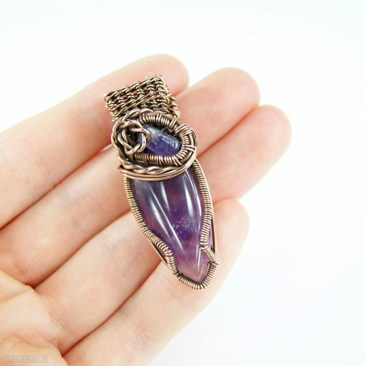 Wisiorek z ametystem w miedzianej oprawie - autorski wire wrapping