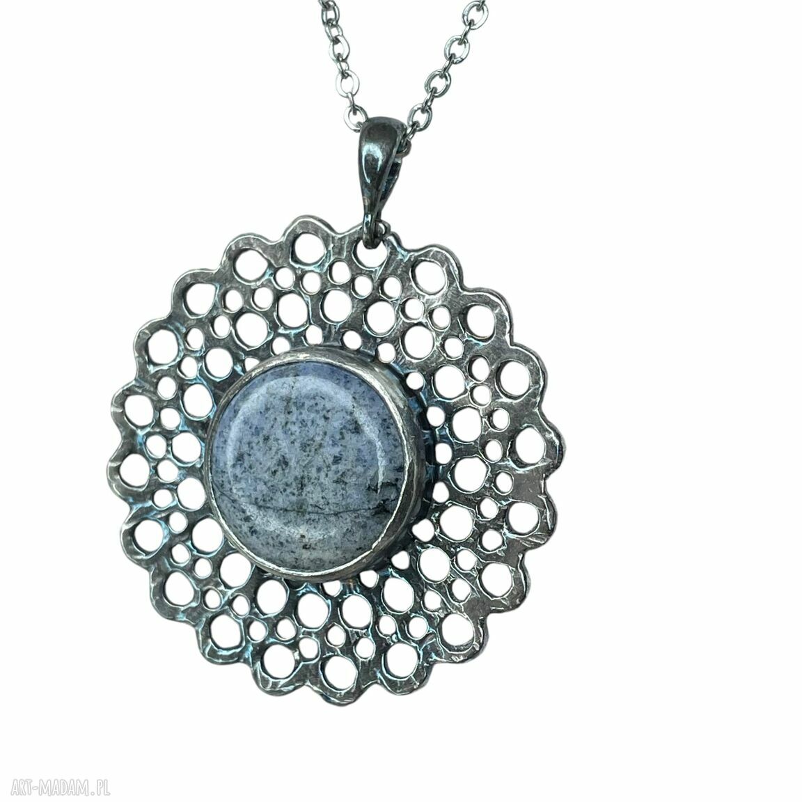 Wisiorek z dumortierytem wśród ażurów - srebro 925 handmade
