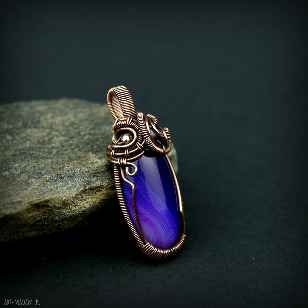 Wisiorek z fioletowym agatem wire wrapping