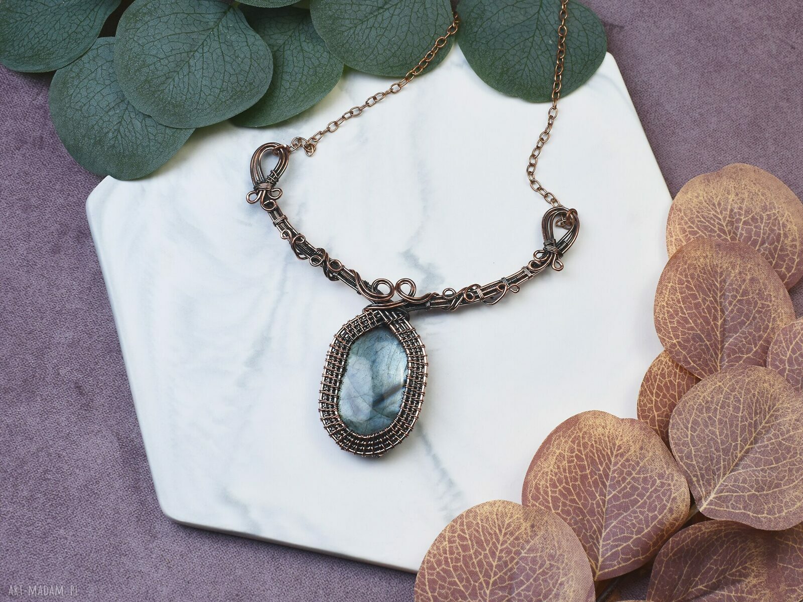 Miedziany naszyjnik wire wrapping z labradorytem boho ręcznie robiony