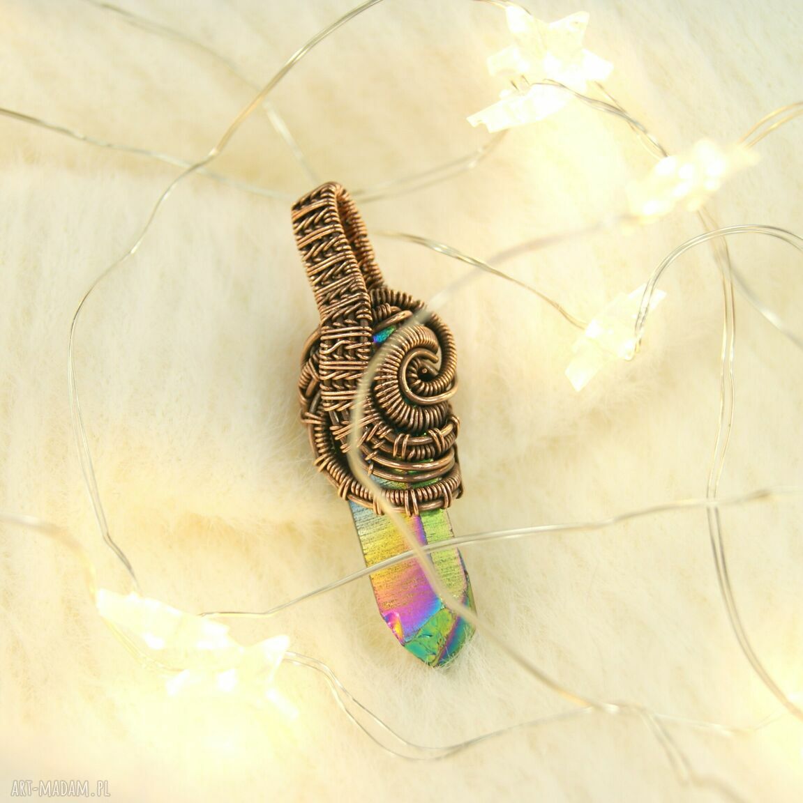 Wisiorek z kwarcem tytanowym Sunset Aura - miedziany wire wrapping