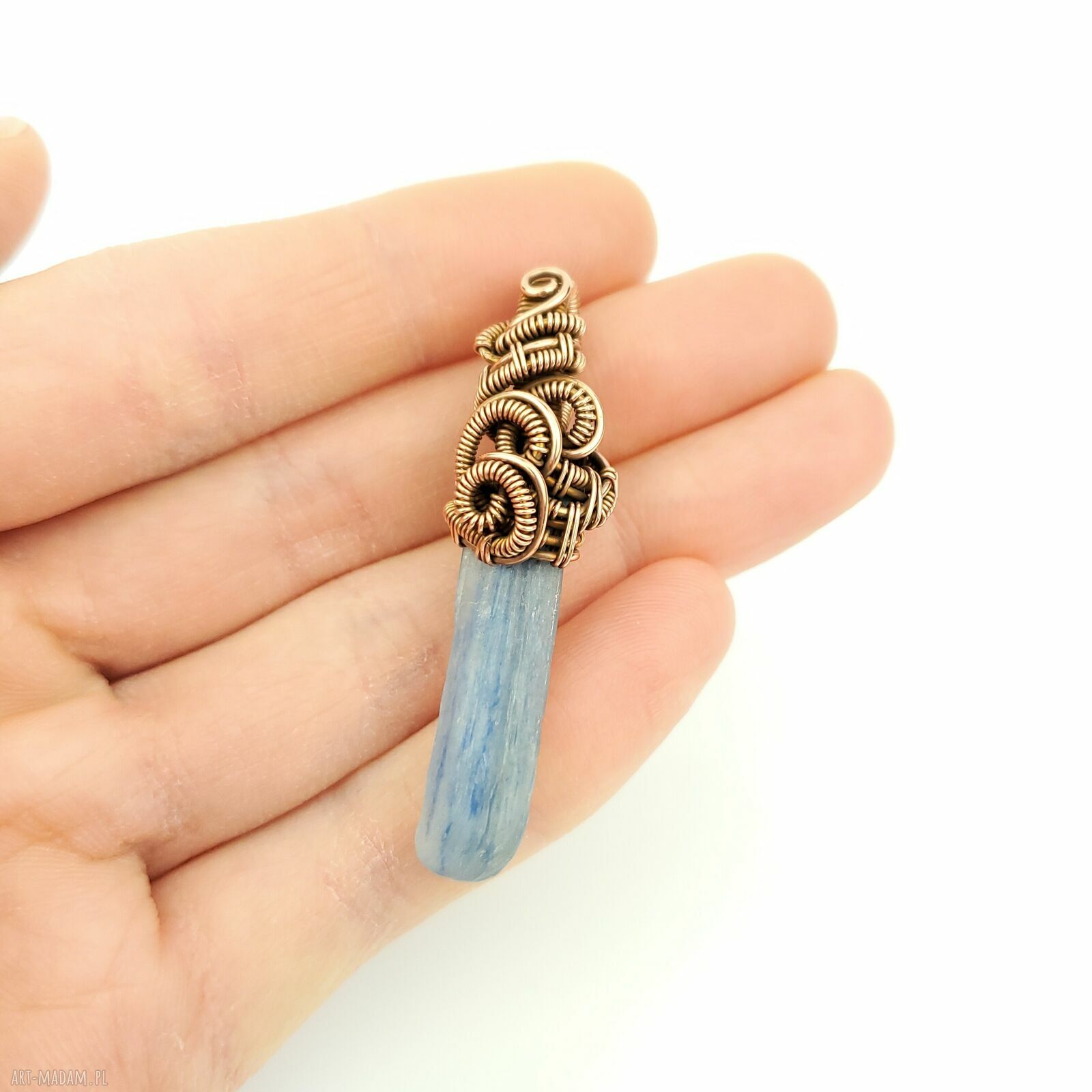 Wisiorek z kyanitem - wire wrapping z miedzi
