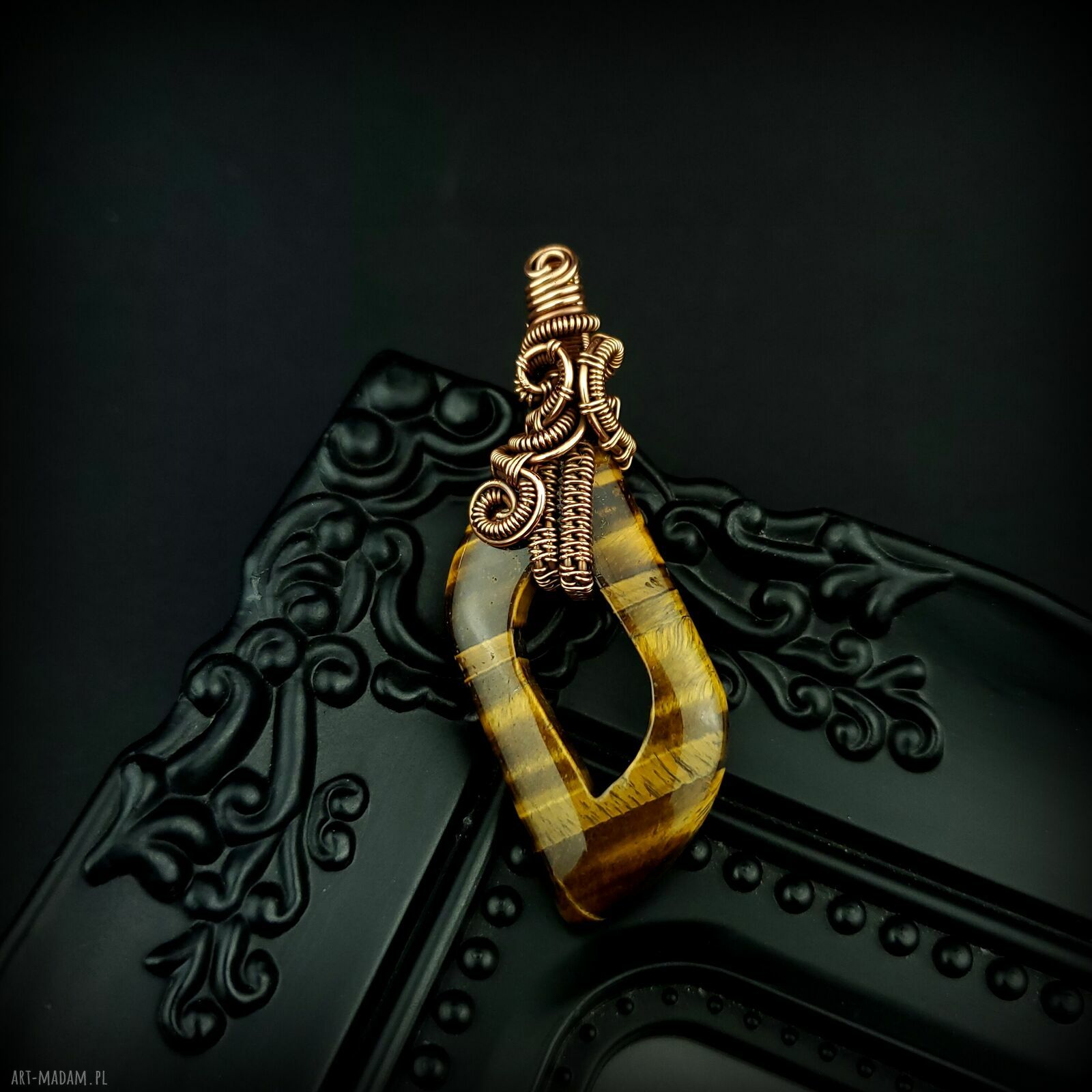 Wisiorek z tygrysim okiem - miedziana oprawa wire wrapping