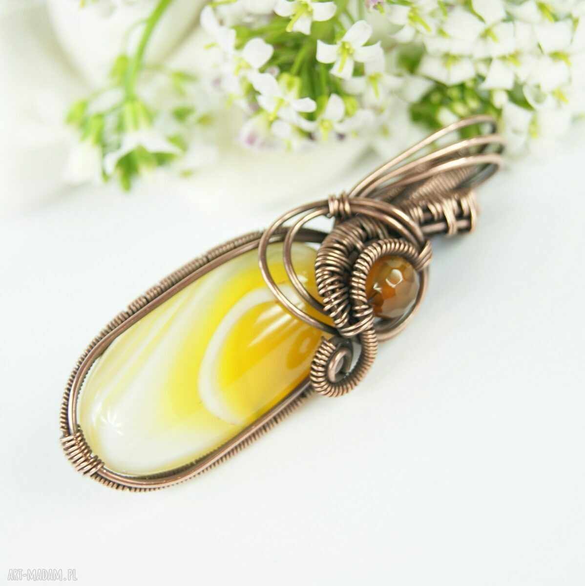 Wisiorek z żółtymi agatami - miedziany wire wrapping