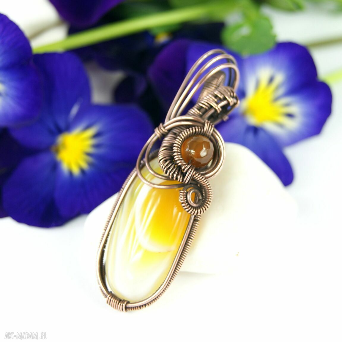 Wisiorek z żółtymi agatami - miedziany wire wrapping