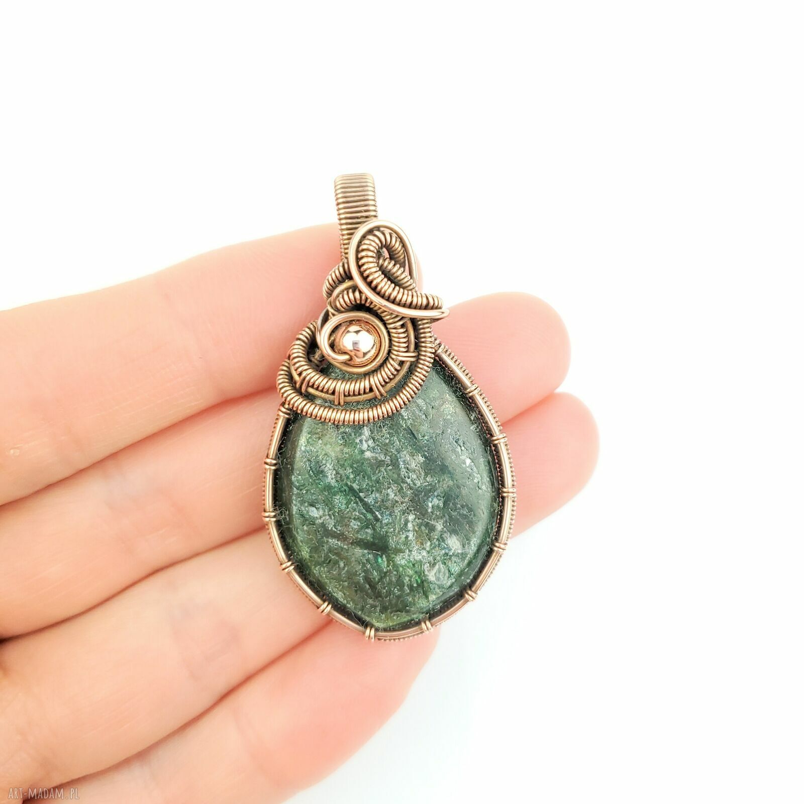 Ręcznie robiony wisiorek ze szmaragdem w miedzi (wire wrapping)