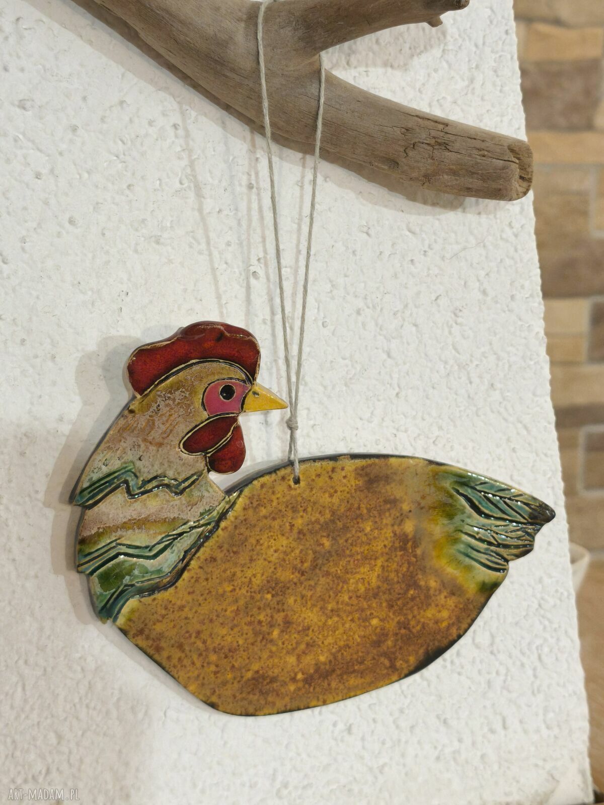 Kura wisząca ceramiczna dekoracja wielkanocna brązowa 14x12 cm