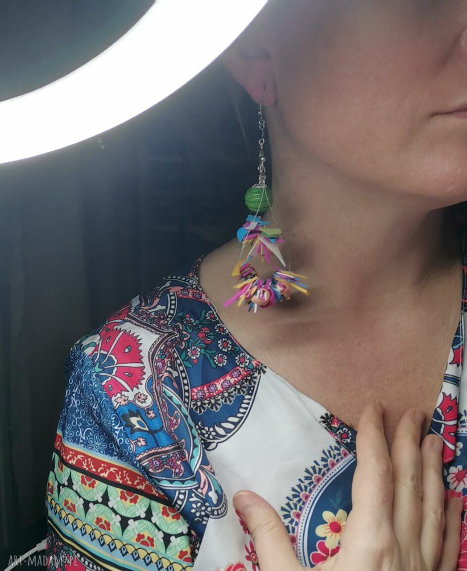 Kolczyki wiszące duże kwiaty - lekkie boho folk (Ruda Klara)
