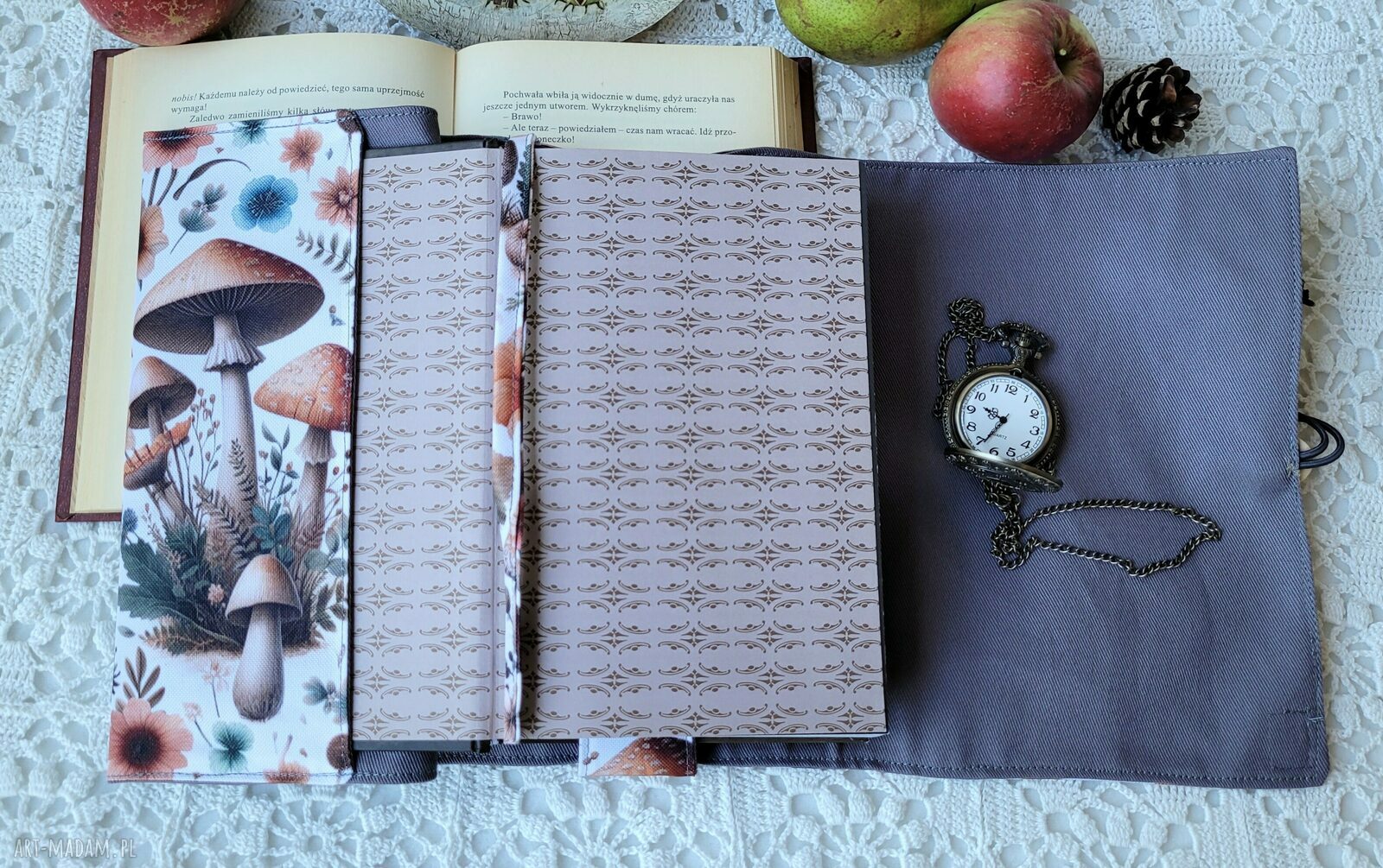 Wodoodporne etui na książkę i notes - jesienne grzyby
