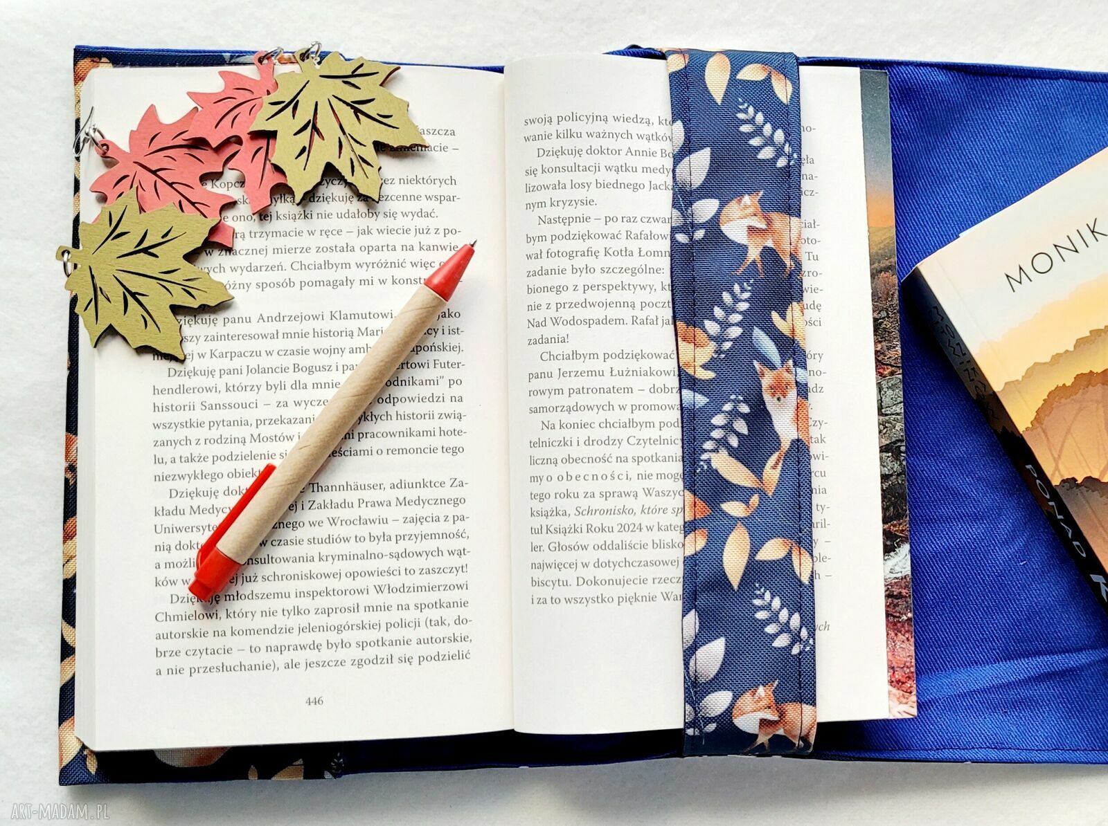 Wodoodporne etui na książkę i notes z liskiem - granatowe