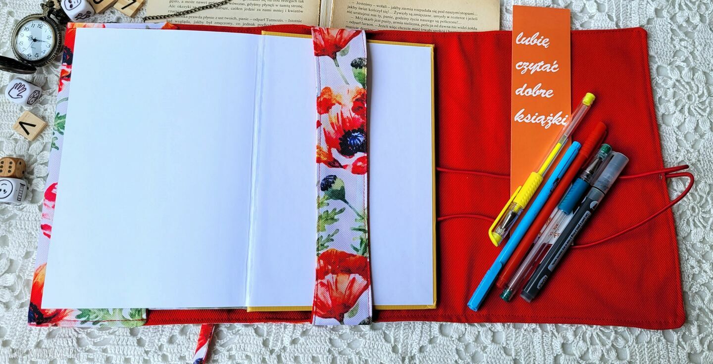 Wodoodporne etui na książkę/notes: maki
