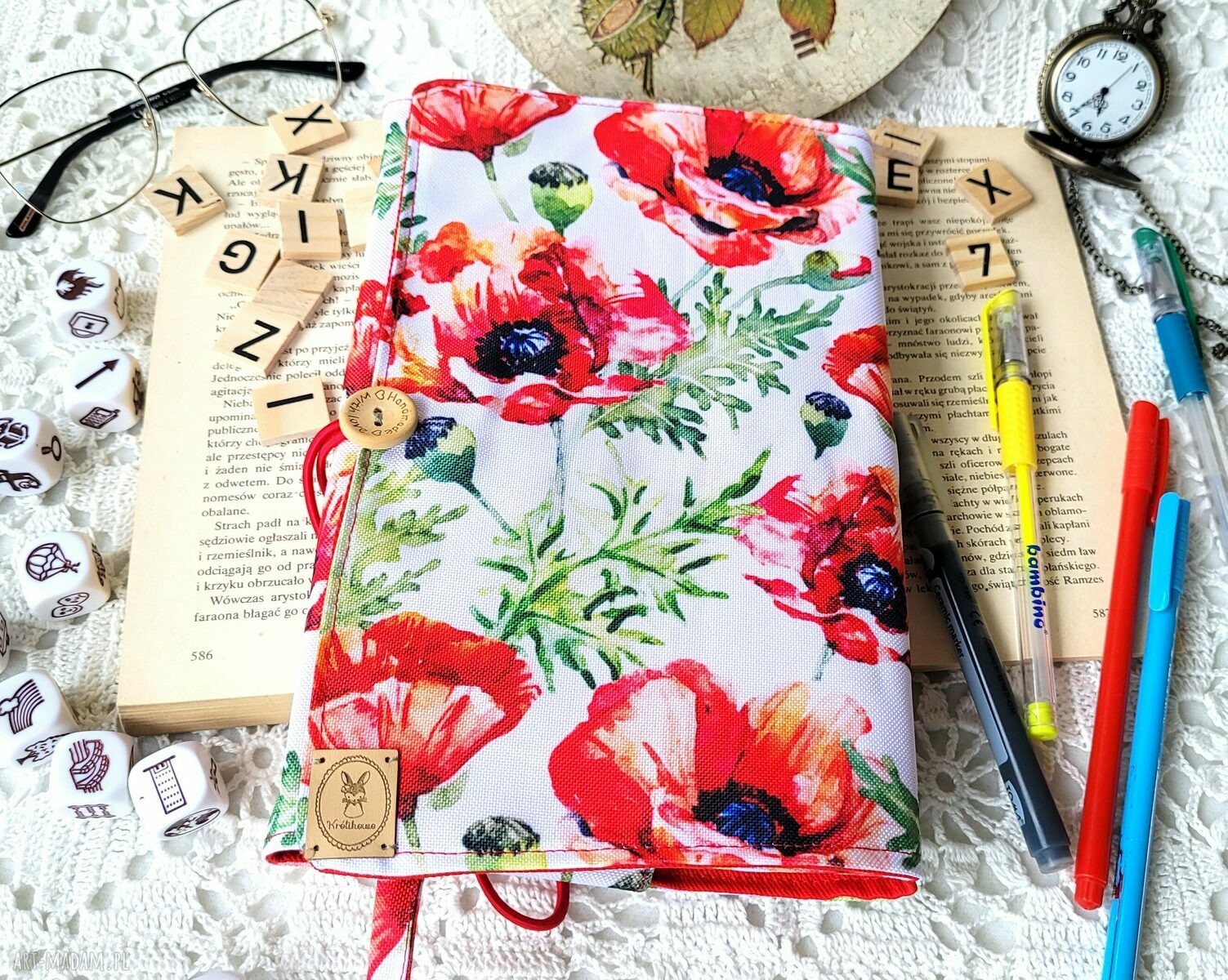 Wodoodporne etui na książkę/notes: maki (do 23 cm)