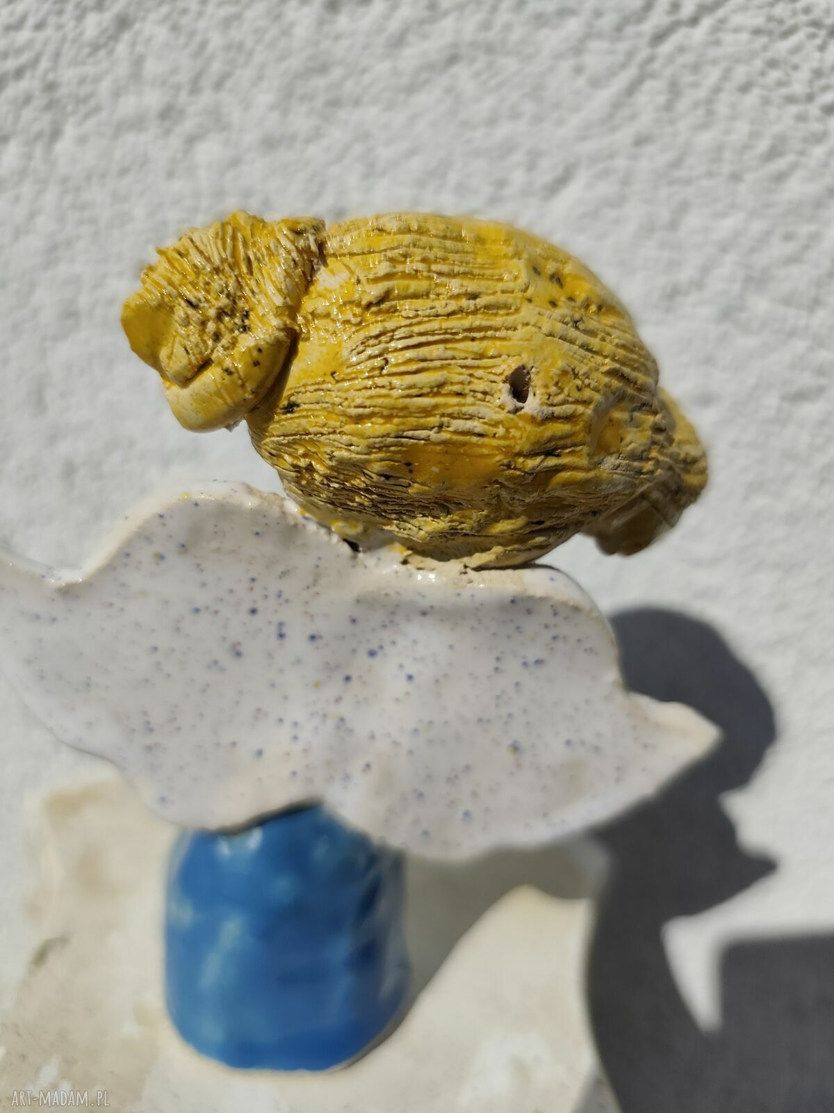 Ceramiczny aniołek na chrzest i komunię - ręcznie robiona pamiątka