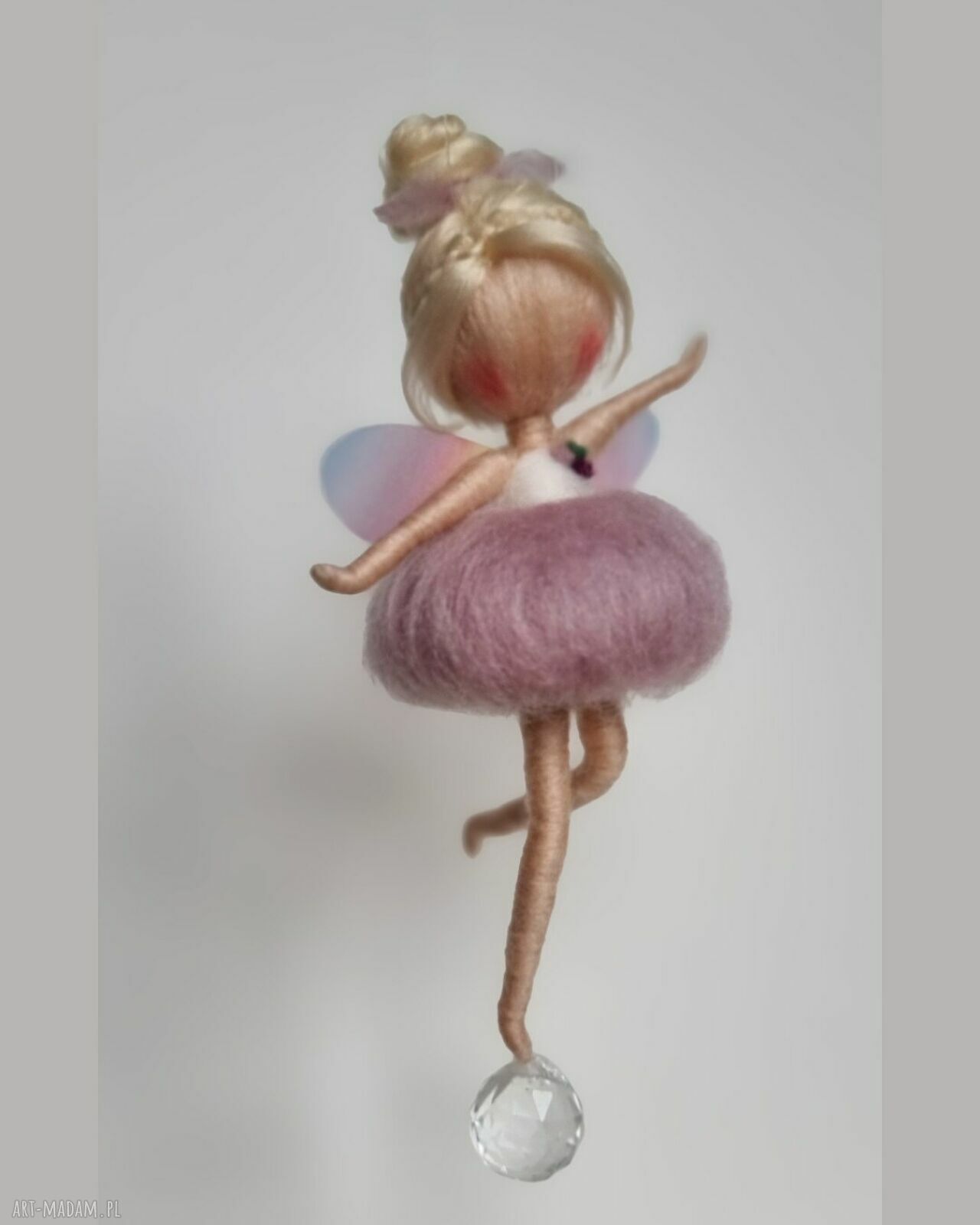 Wróżka balerina z kryształem - magiczna zawieszka suncatcher
