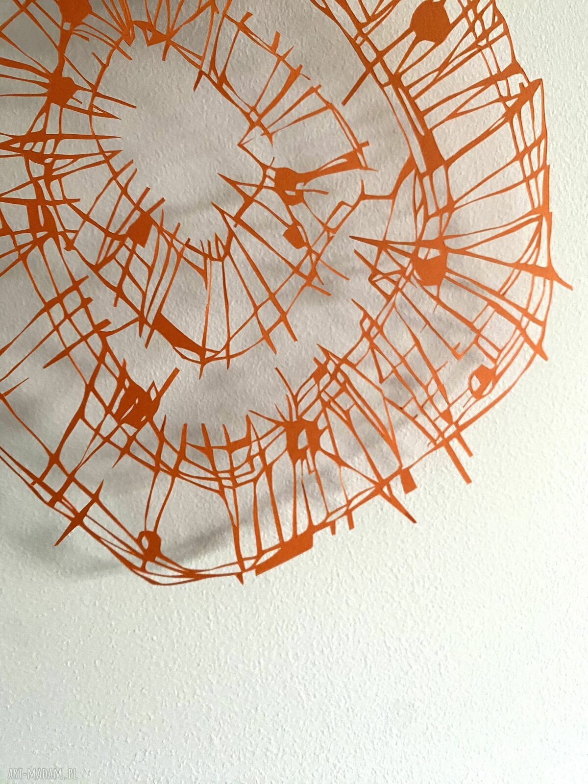 Wycinanka Nest II - ręcznie wycinana dekoracja z papieru 22x23 cm