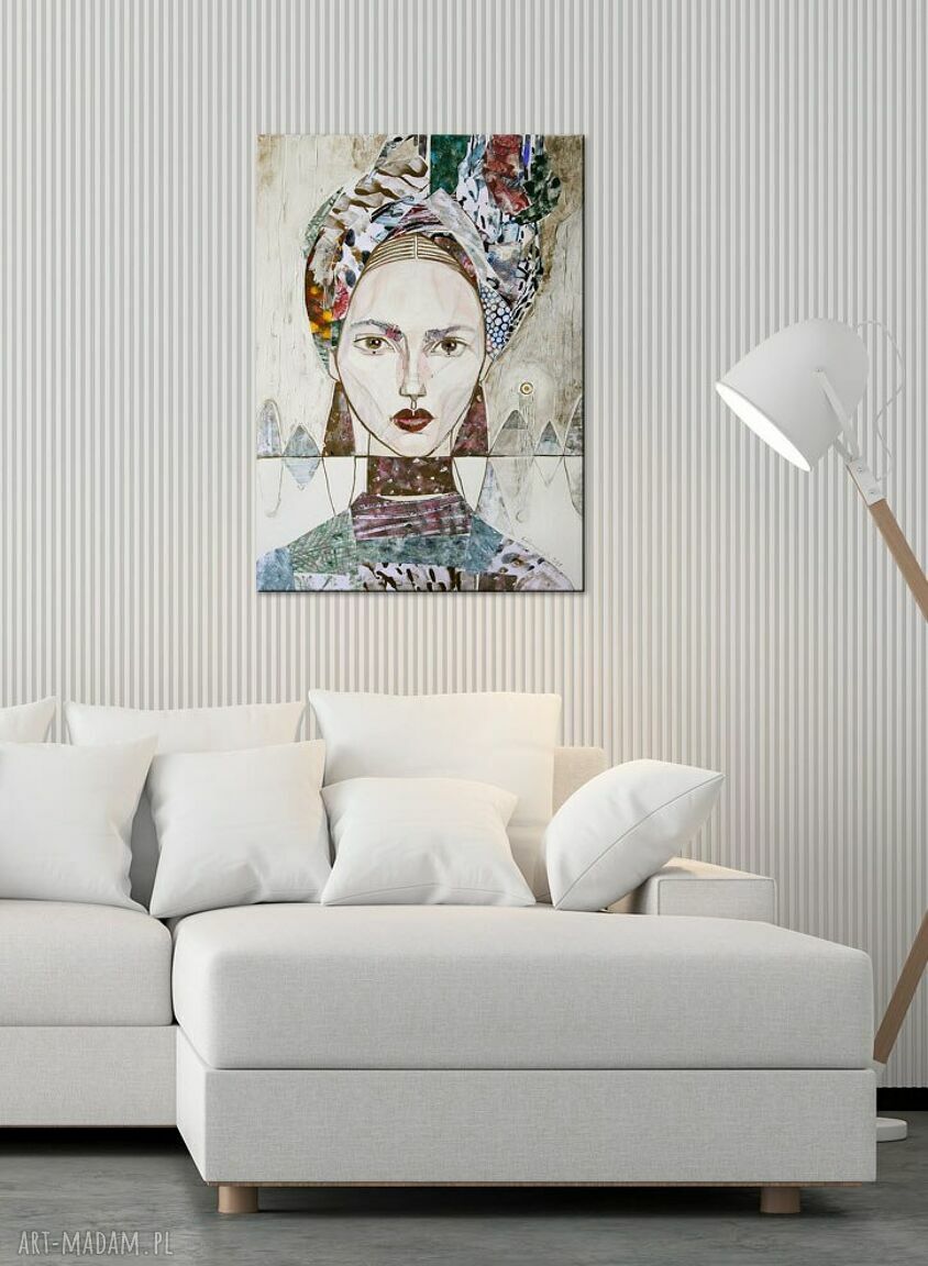 Obraz 50x70 cm - portret kobiety na matowym płótnie