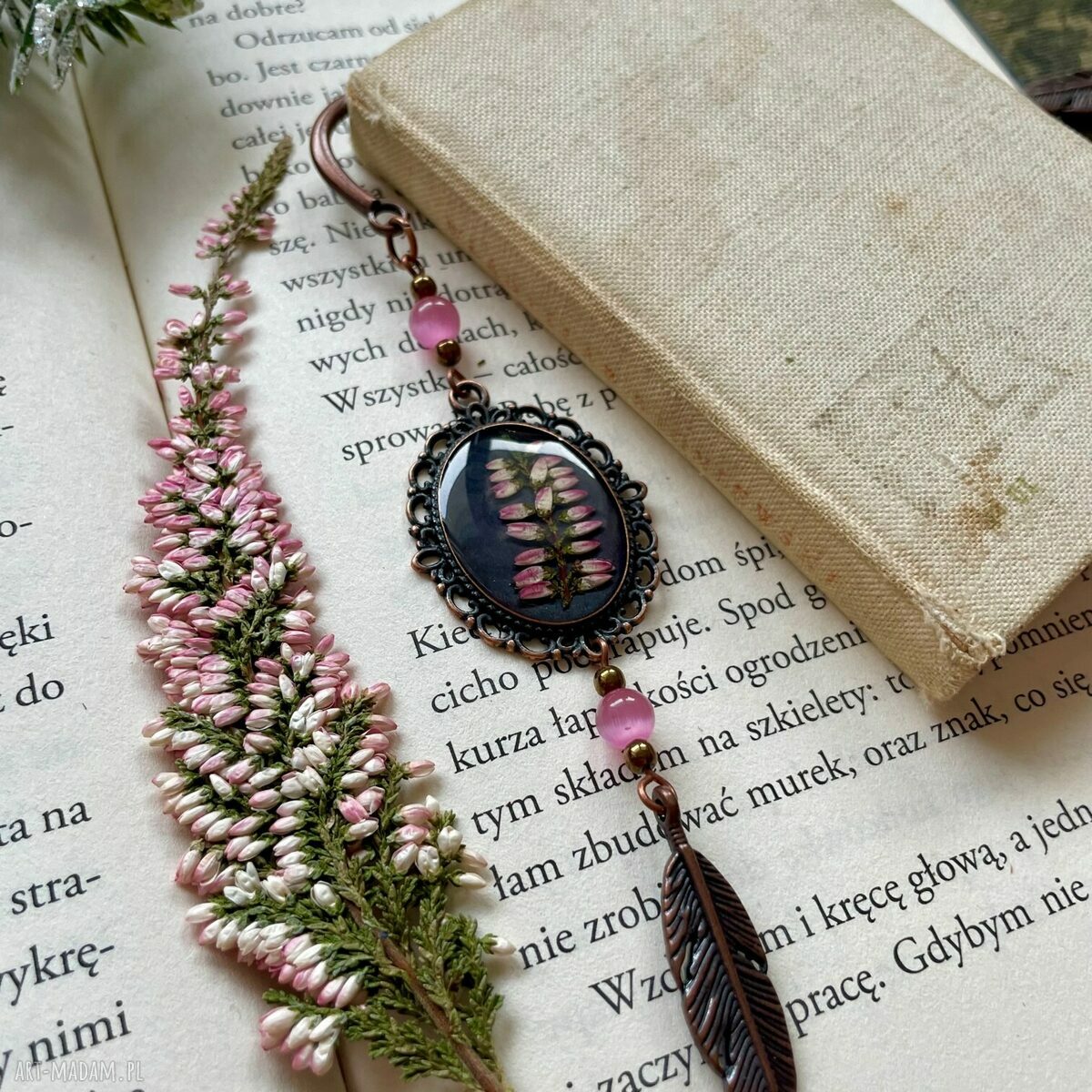 Wystawna zakładka z wrzosem Hand Made