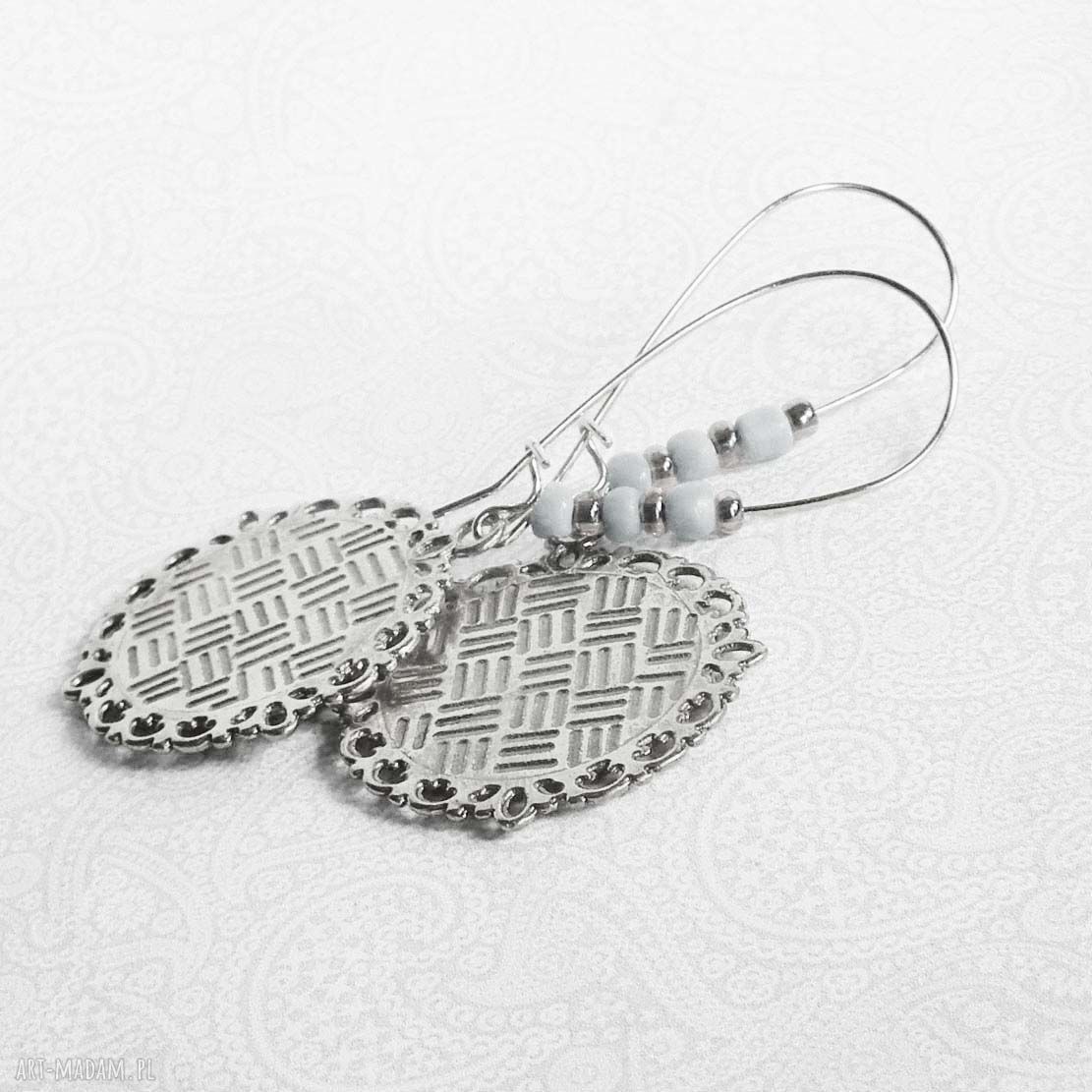 Wytworne kolczyki handmade "Magiczny Ornament" - antyalergiczne bigle i szklany kaboszon z efektem 3D