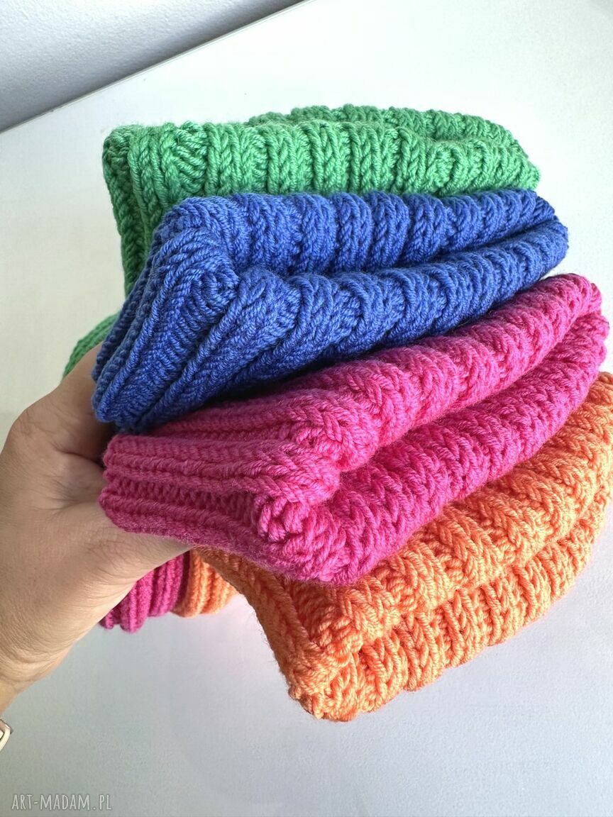 Wywijana czapka merino HELLI 100% Baby Merino 36 Pomarańczowy