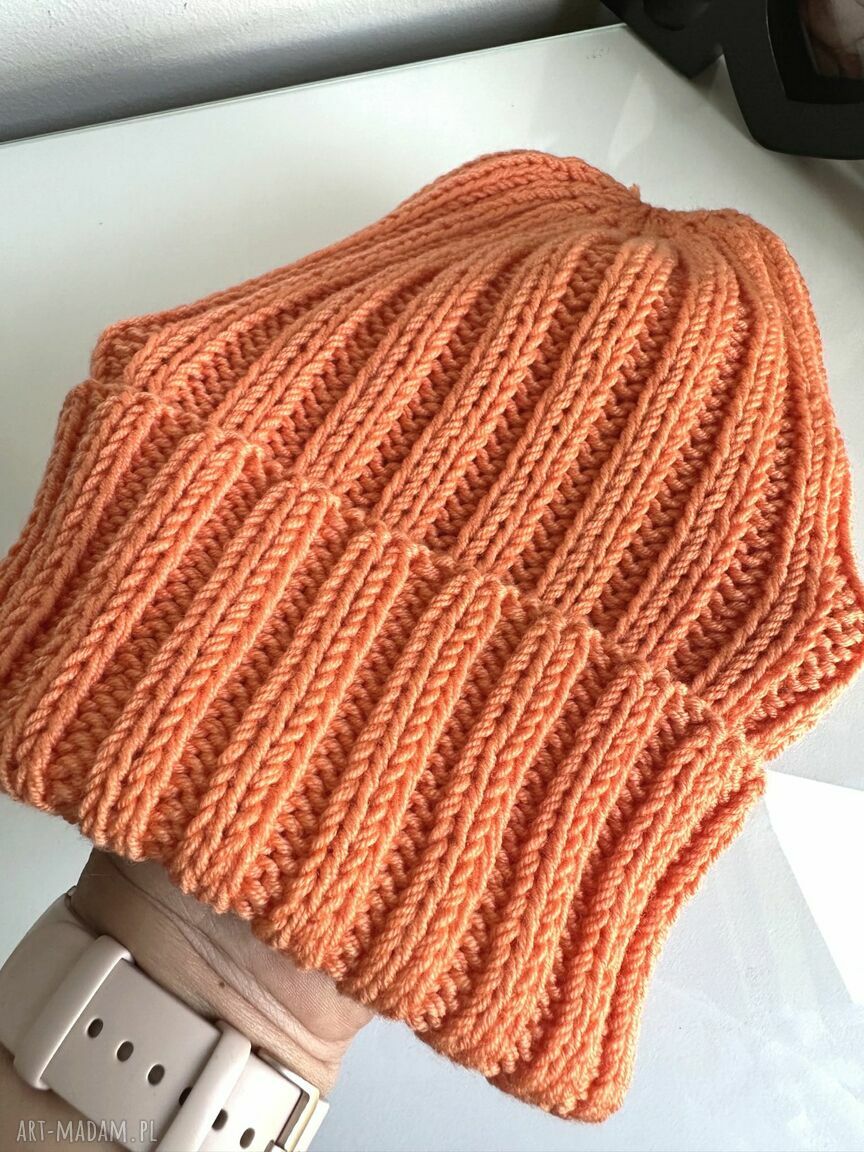 Wywijana czapka merino HELLI 100% Baby Merino 36 Pomarańczowy