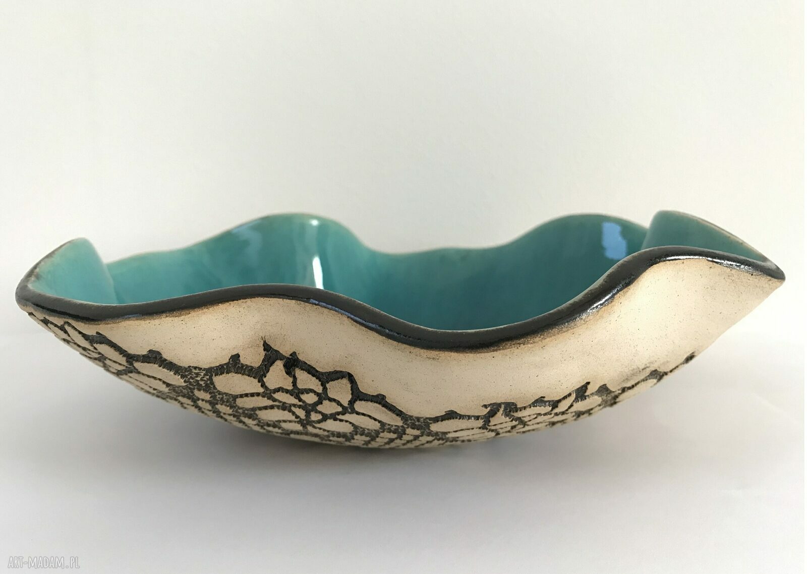 Wywijana koronkowa misa ceramiczna - miska na owoce