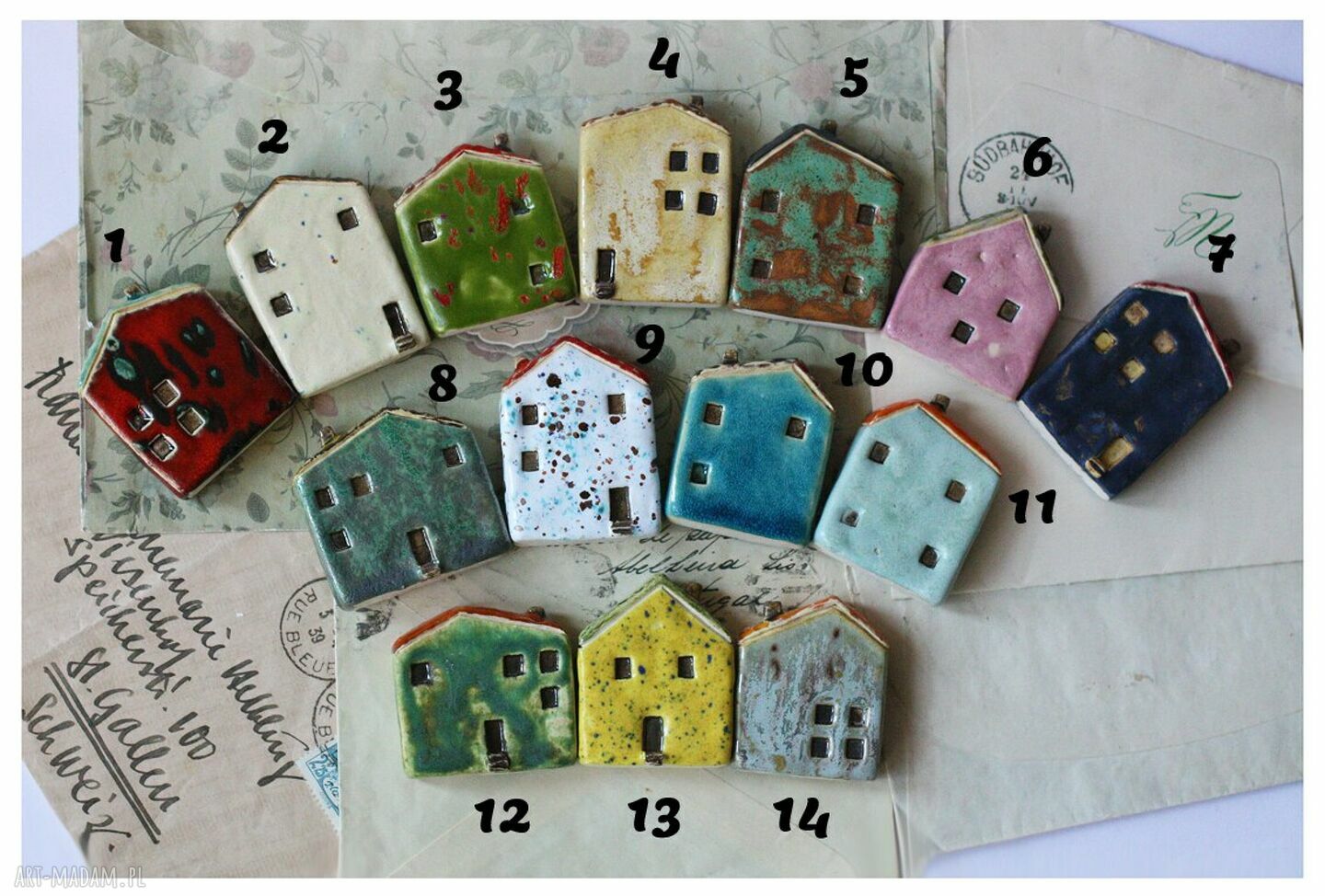 Domek z chmurką - ceramiczna dekoracja z gliny szamotowej