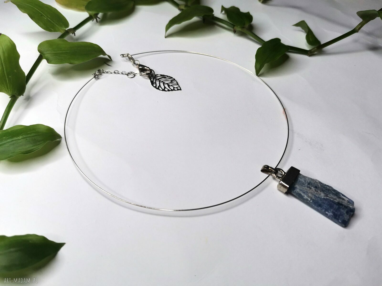 Naszyjnik z cyjanitem INTUICJA - handmade Ruda Klara