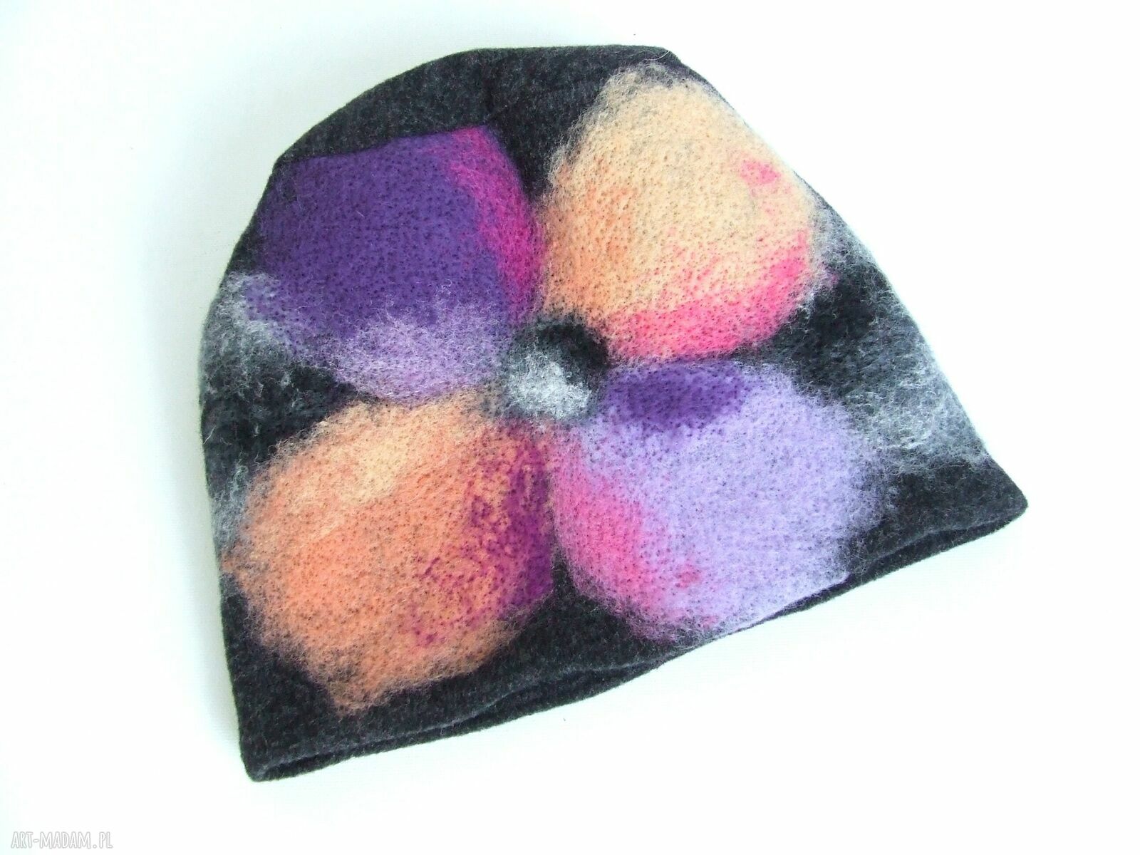 Podgląd projektu czapki handmade na zamówienie