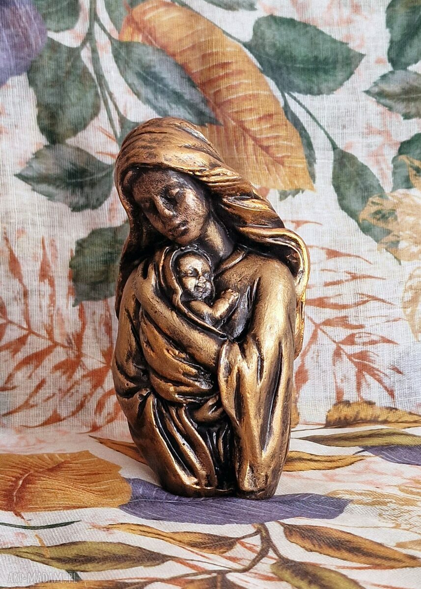 Matka Boża z Dzieciątkiem - rzeźba z gipsu w metalicznym złocie (11,8 cm)