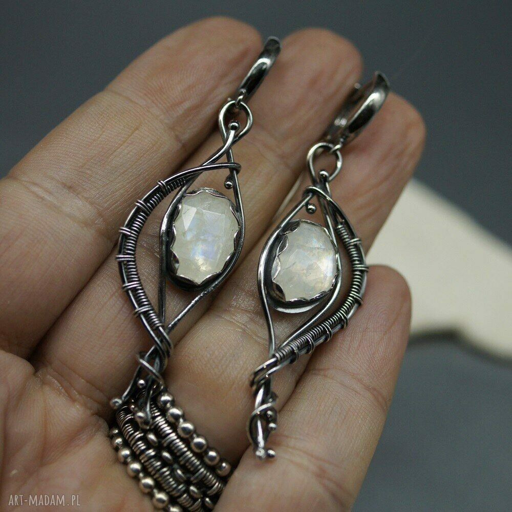 Kolczyki z kamieniem księżycowym Elerrina - srebro 999/930, wire wrapping