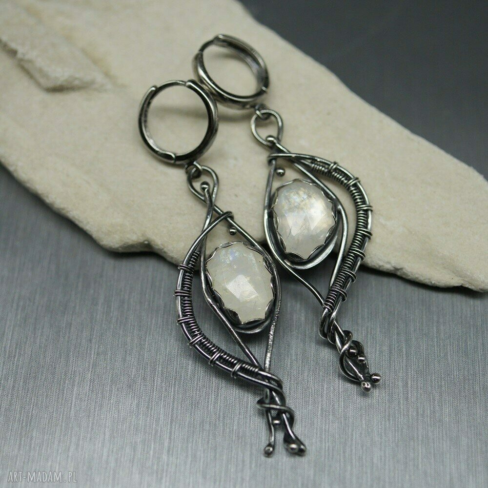Kolczyki z kamieniem księżycowym Elerrina - srebro 999/930, wire wrapping