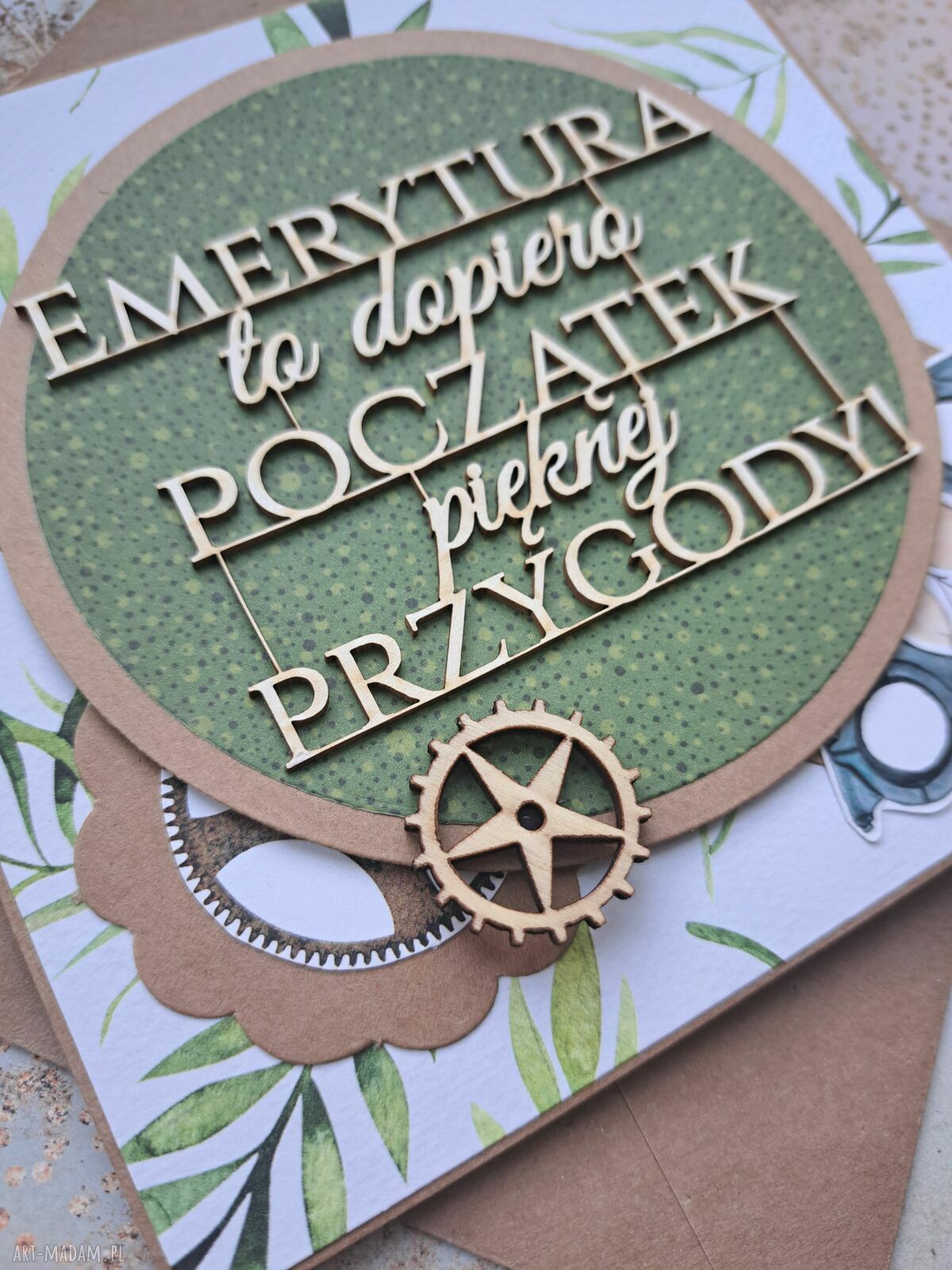 Kartka na emeryturę dla mężczyzny z życzeniami - koperta kraft
