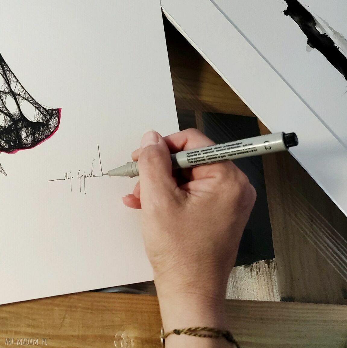 Autorska grafika z ramą nr 28 do pokoju dziecięcego - gotowa do powieszenia