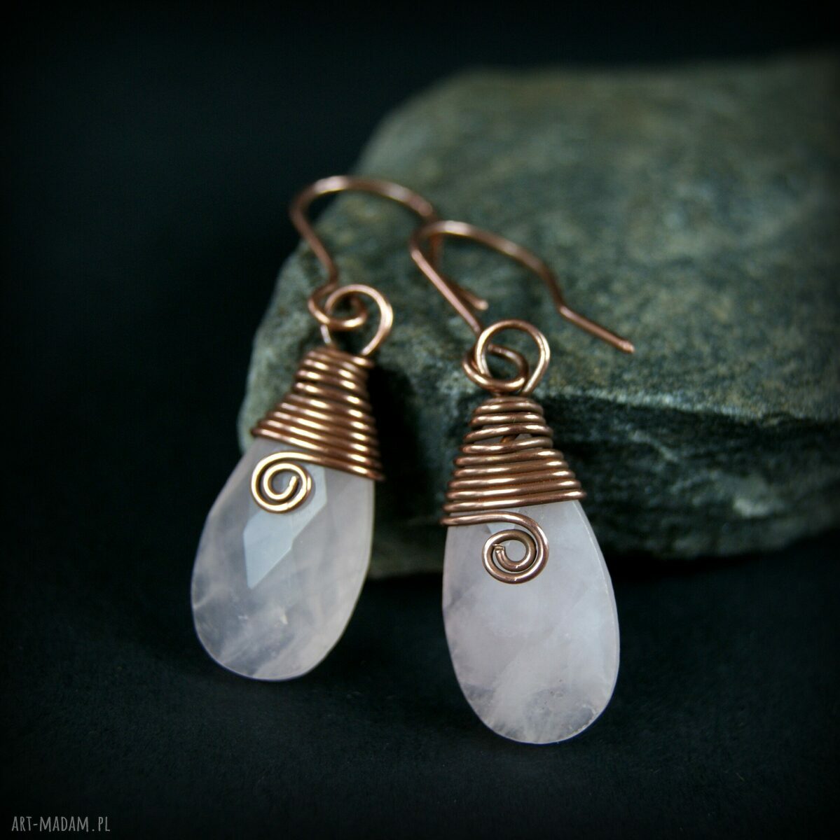 Kolczyki z różowym kwarcem - ręczne wire wrapping, ok. 5 cm