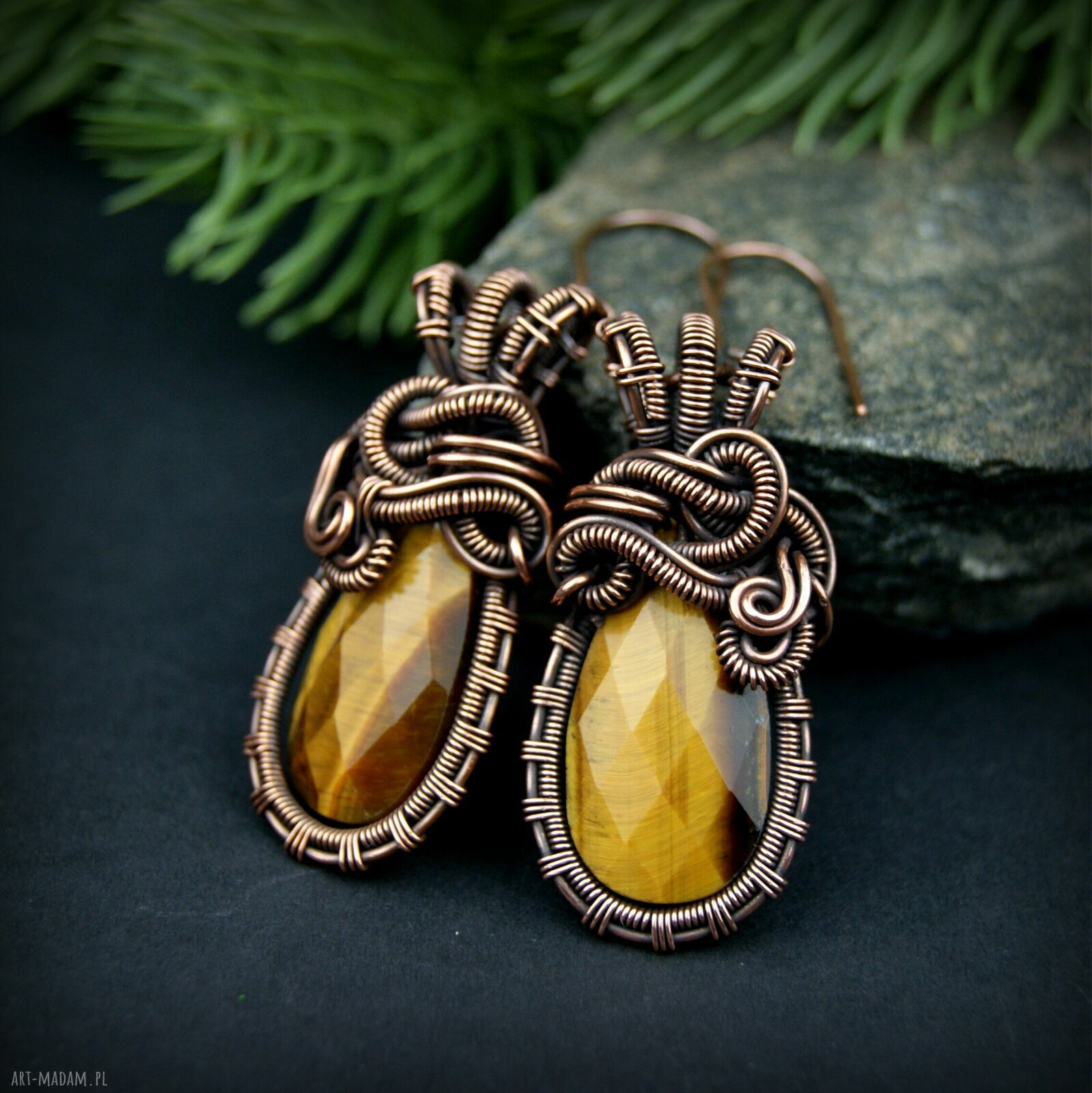 Kolczyki z tygrysim okiem - ręcznie robione wire wrapping z oksydowanej miedzi