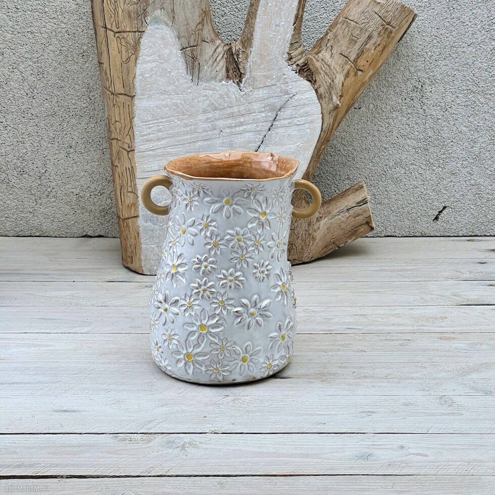 Wazon ceramiczny z uszkami w margerytki - ręcznie wykonany
