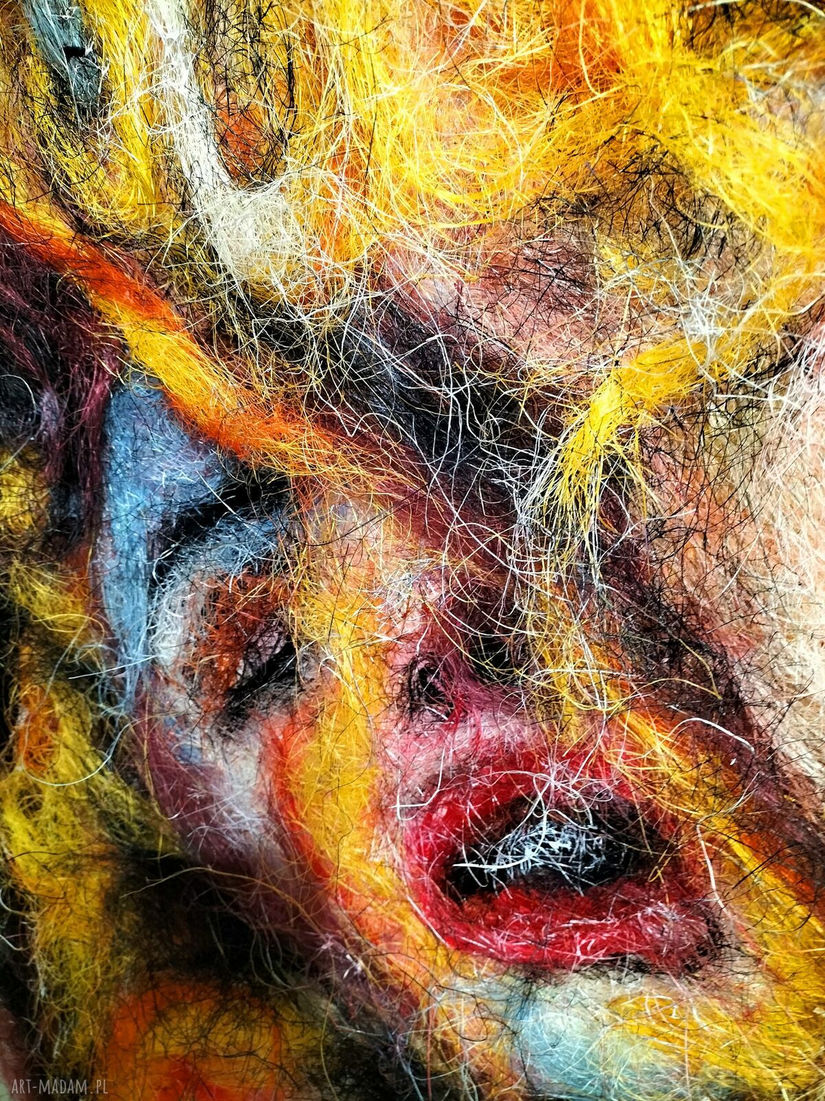 Kobieta z Włókien - obraz z włókien sizalu 70x100 cm