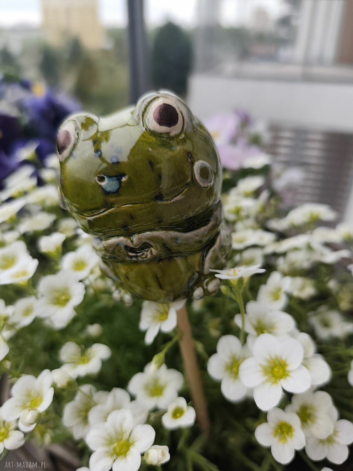 Żabka ceramiczna handmade - urocza ozdoba do ogrodu i na prezent