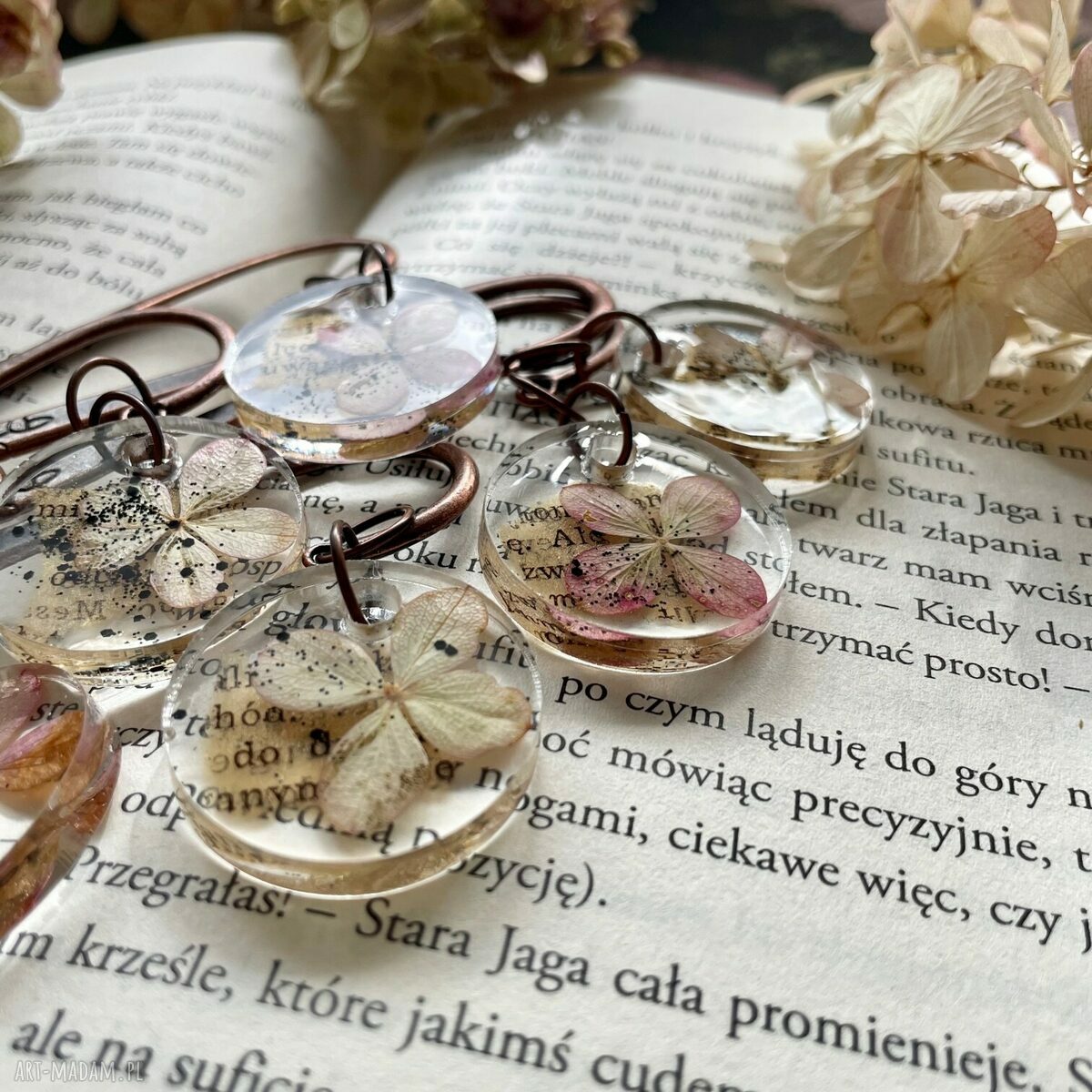Zaczytana Hortensja zakładka na Dzień Nauczyciela handmade